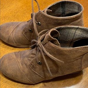 Maurices brand short booties